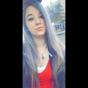 Meet your Posher, Kelsey lynn couch